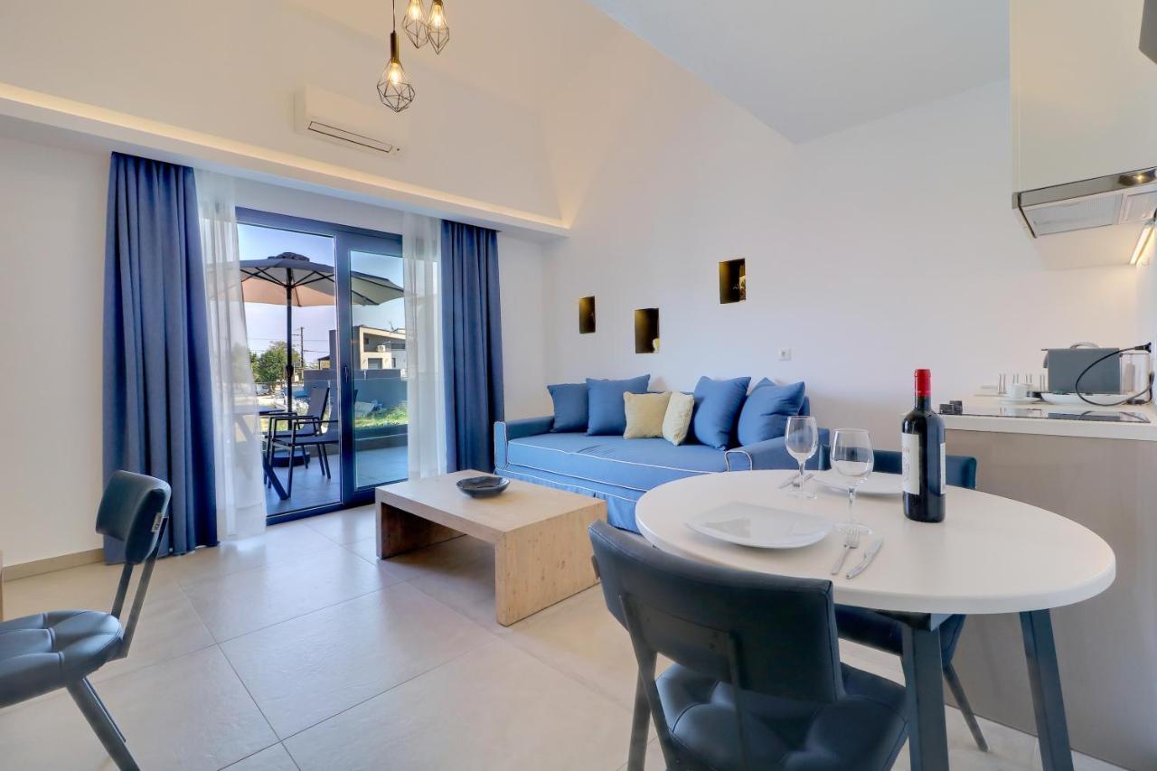 Theros Villas & Suites Chrysi Ammoudia Extérieur photo