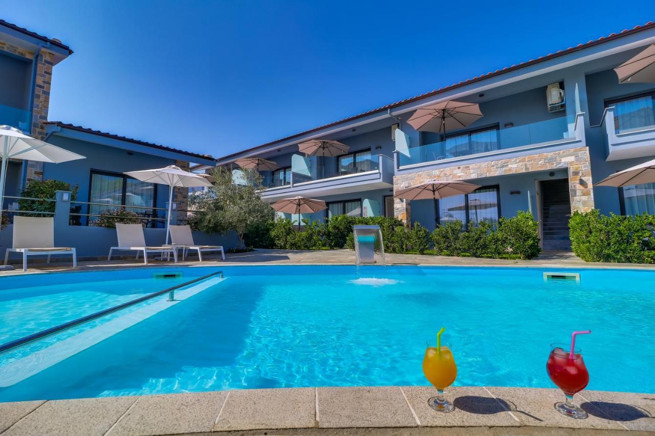 Theros Villas & Suites Chrysi Ammoudia Extérieur photo