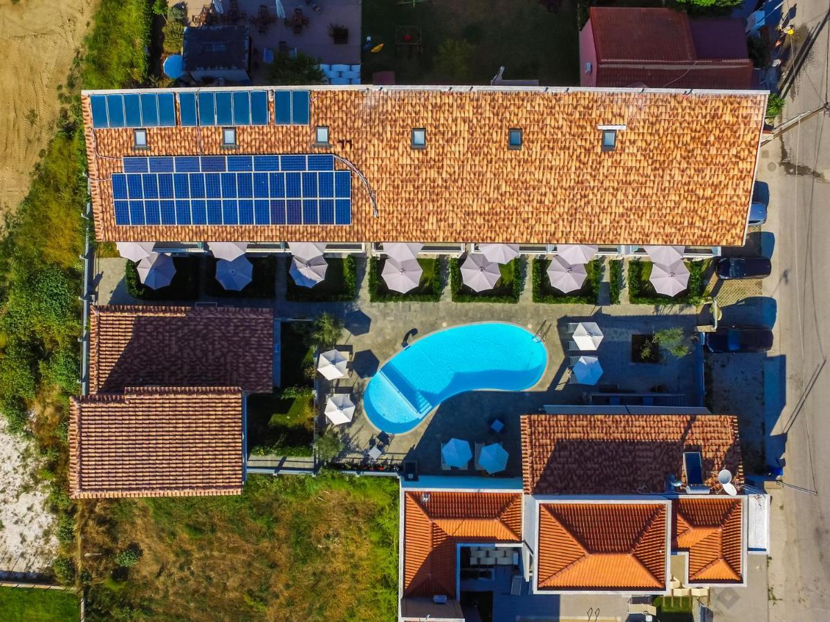 Theros Villas & Suites Chrysi Ammoudia Extérieur photo