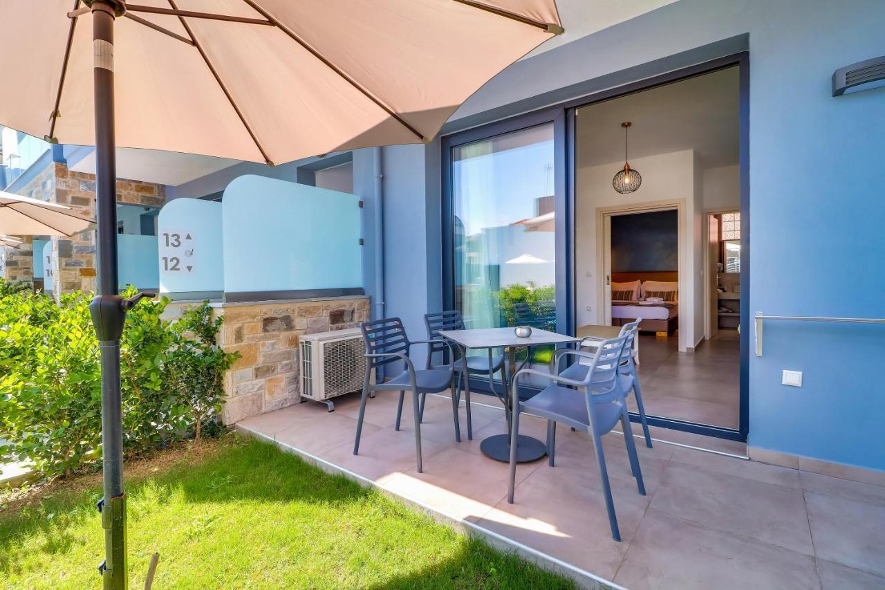 Theros Villas & Suites Chrysi Ammoudia Extérieur photo
