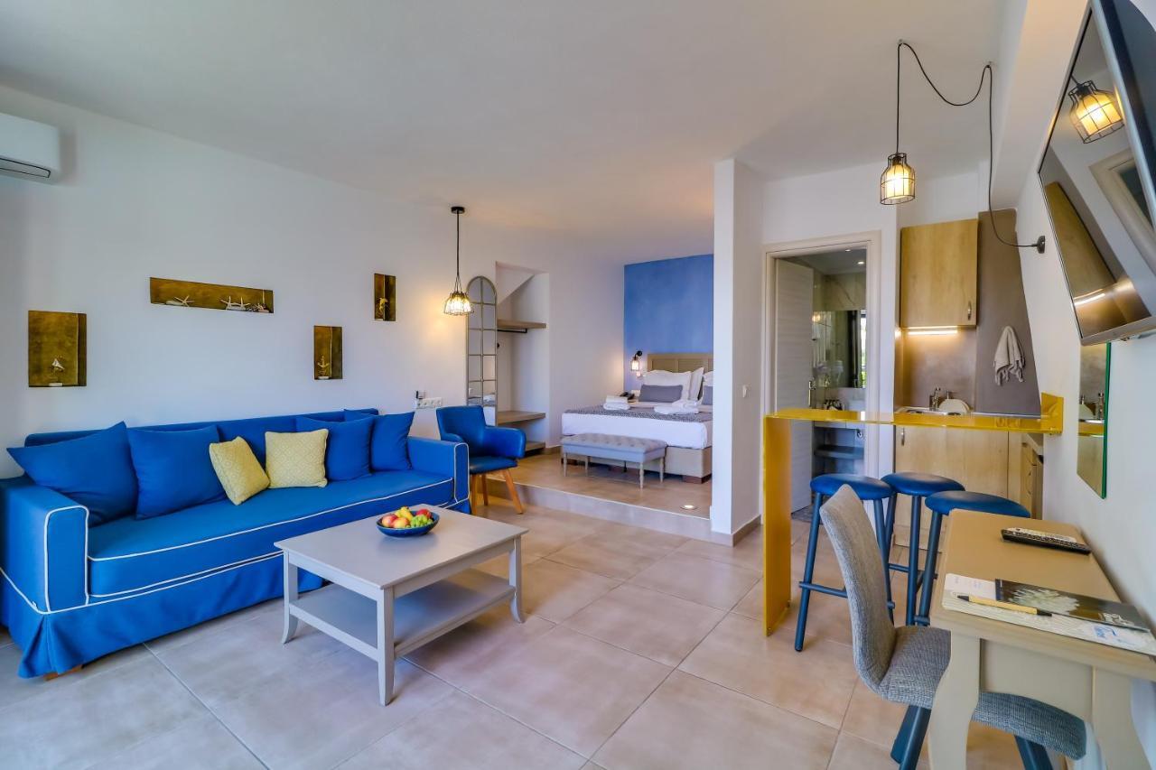 Theros Villas & Suites Chrysi Ammoudia Extérieur photo