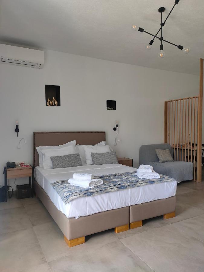 Theros Villas & Suites Chrysi Ammoudia Extérieur photo